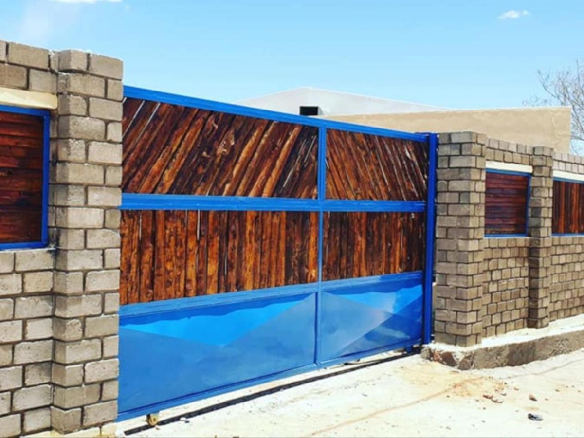 P Wake Guesthouse Opuwo Dış mekan fotoğraf