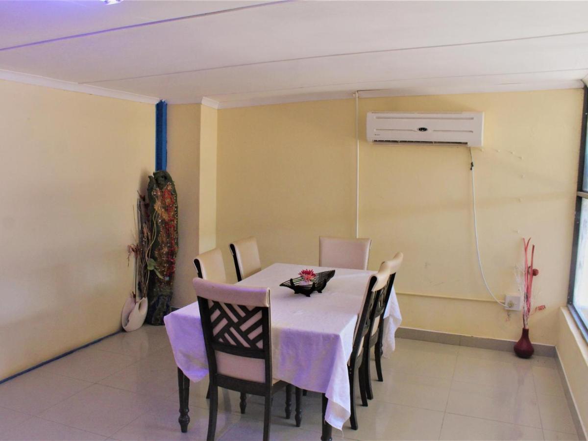 P Wake Guesthouse Opuwo Dış mekan fotoğraf